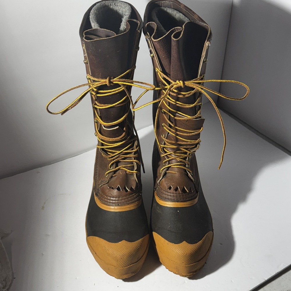 White's Boots Mens Boots Size 11 Insulated Waterproof Leather Made in USA